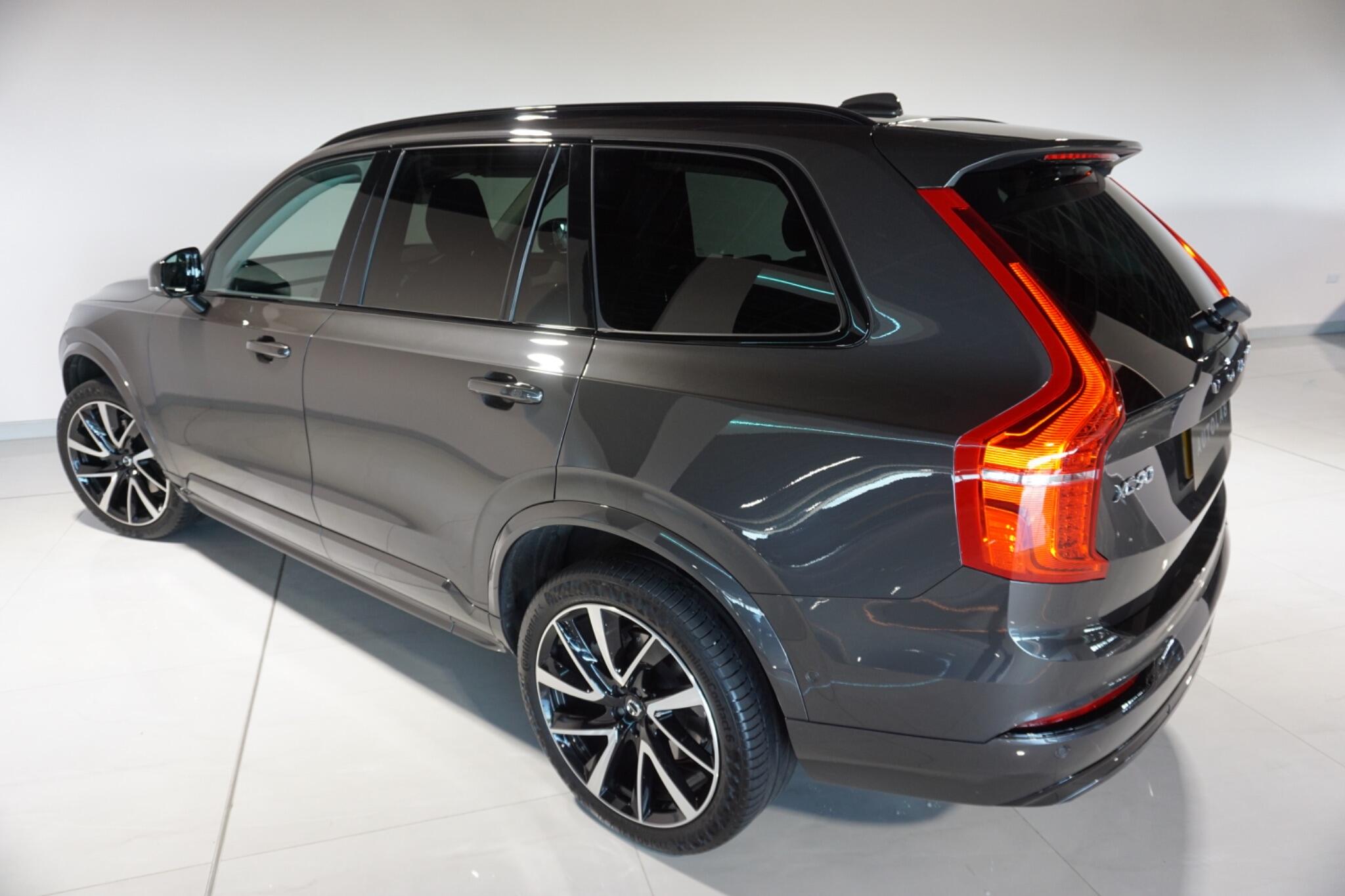 Volvo XC90 2.0 B5 MHEV Plus Edition SUV 5dr Petrol Hybrid Auto 4WD Euro 6 (s/s) (250 ps)